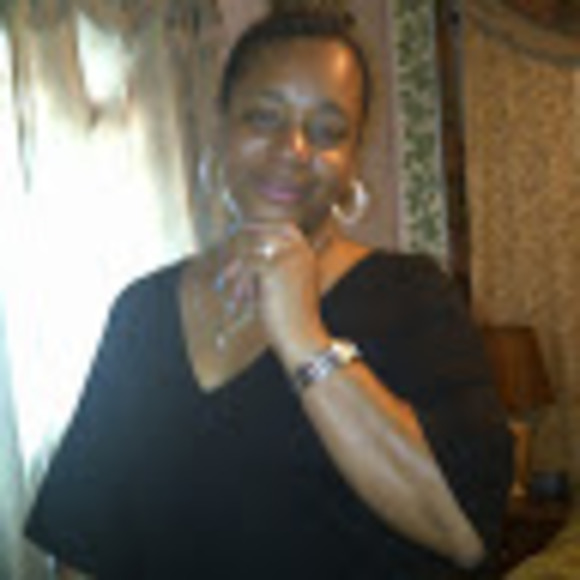 Meet your Posher, Lazelle - Picture 1 of 1